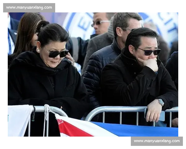 莱斯特城黄金一代重聚！瓦尔迪携家人与马奎尔、麦迪逊共享阿尔加维假期